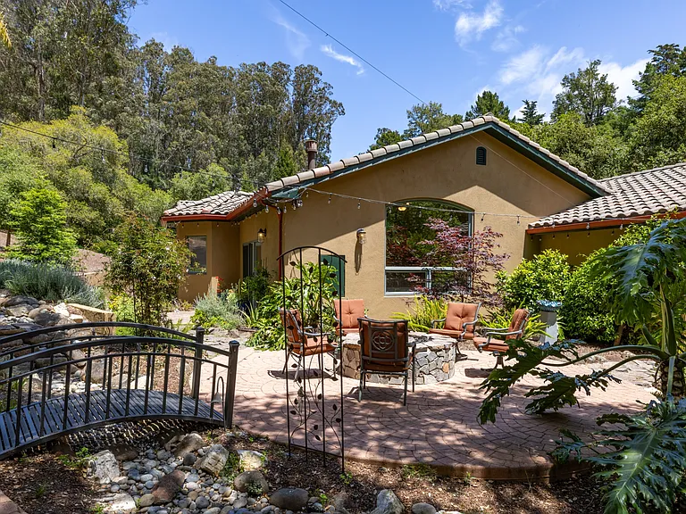 1400 Bonita Dr — Photo 9