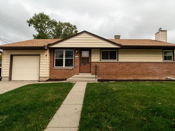11406 W Park Hill AVENUE, Milwaukee, WI 53226