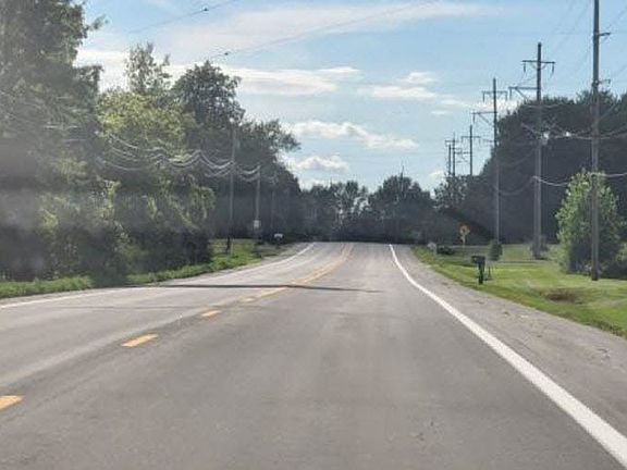 5th image of 3356 Celina Rd