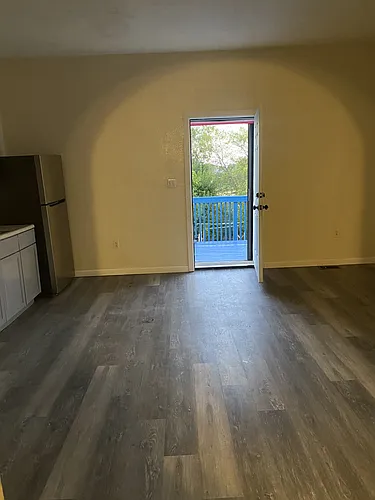 2545 Brownsville Rd #1 Photo 1