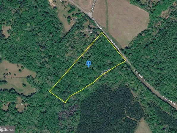 1620 Dry Creek Rd, South Hill, VA 23970