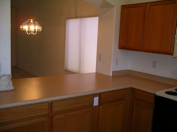 3rd image of 8787 W Shaw Butte Dr