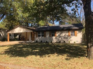 124 Western Hills Dr, Searcy, AR 72143