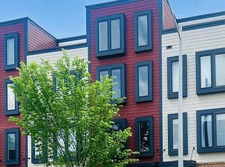 605 N Henry St, Alexandria, VA 22314
