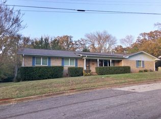 105 Summit Dr, Palestine, TX 75801