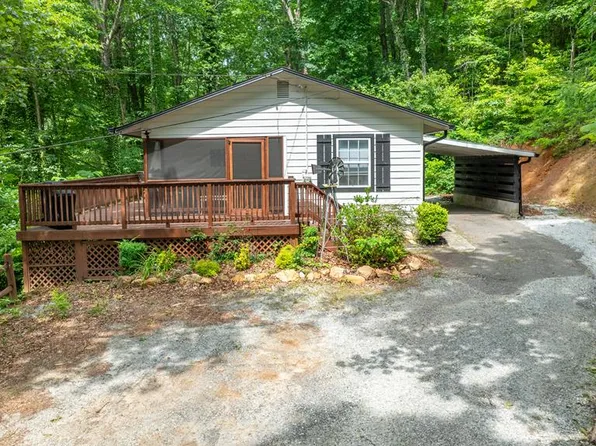 1041 Bethel Church Rd, Franklin, NC 28734
