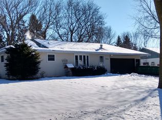 10325 Yukon St NW, Coon Rapids, MN 55433