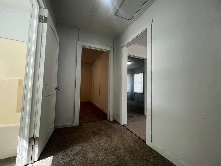 93 Thomas St — Photo 12