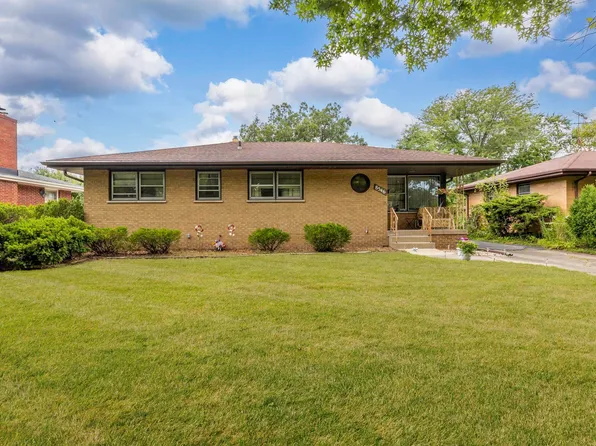 8546 Hohman Ave, Munster, IN 46321