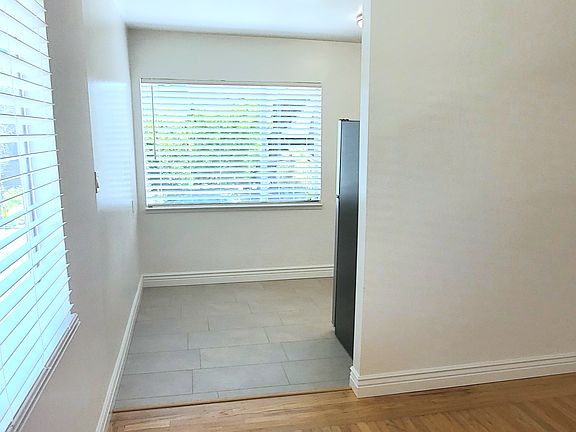 Kitchen Entry