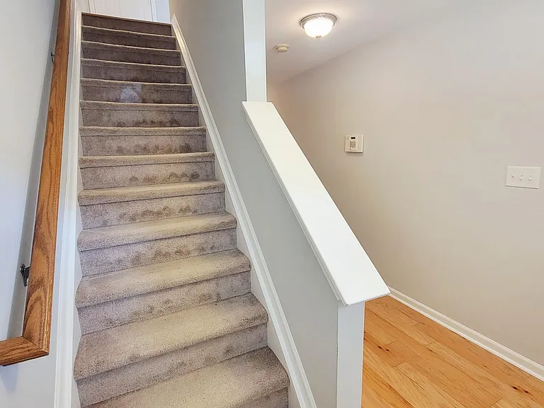 8827 Thornton Town Pl — Photo 12