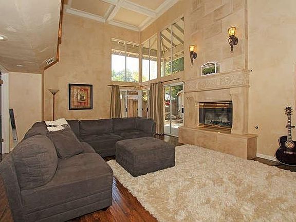 5th image of 4327 Wendover Ct