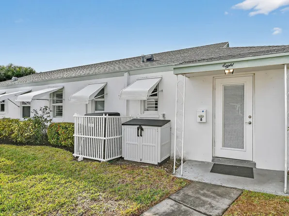 3060 Meridian Way N #8, Palm Beach Gardens, FL 33410