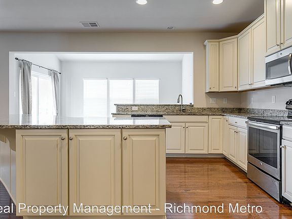 5th image of 13713 Winston Trail Cir