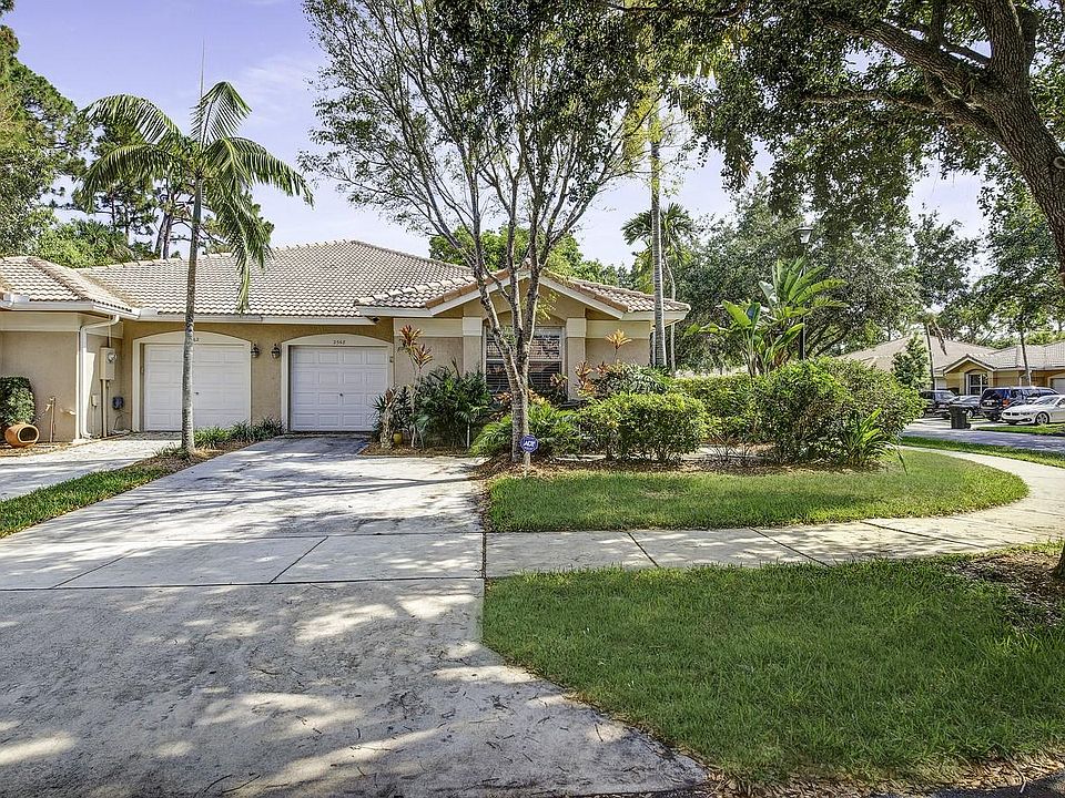 1st image of 2568 N Coral Trace Cir