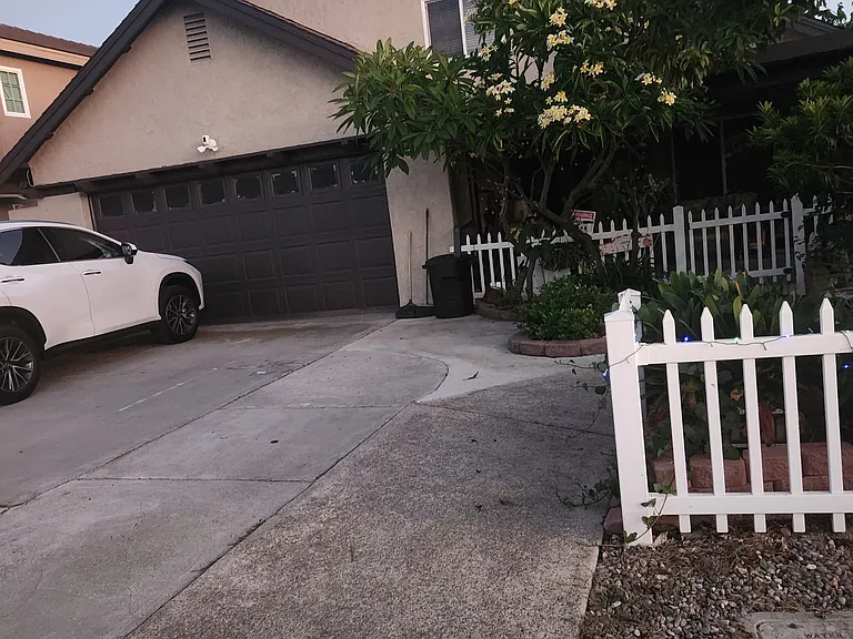 7571 Westbrook Ave — Photo 3