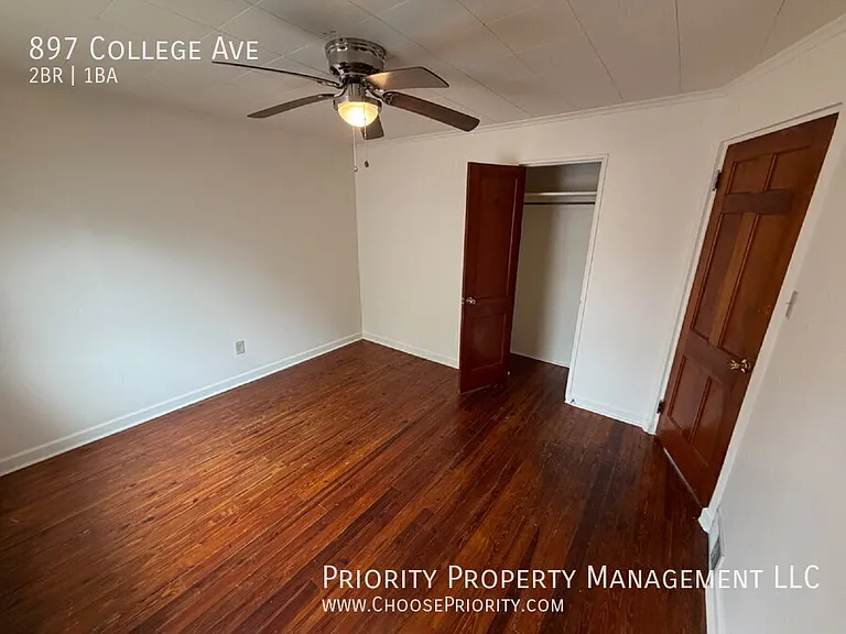 897 College Ave — Photo 13