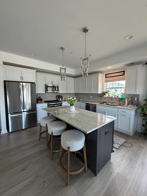 2 bed, 1524 sqft, $2,900 — Photo 1