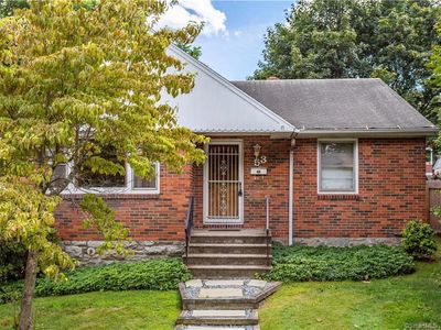 53 Lawndale Ave, Bristol, CT, 06010