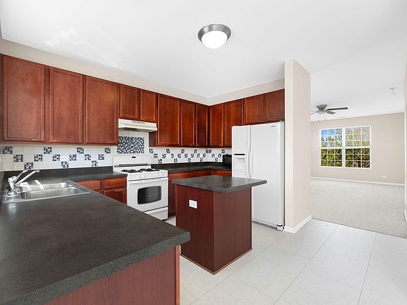 4th image of 1689 Turtle Creek Ln