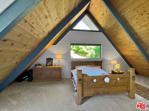 5th image of 22012 Topanga School Rd