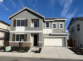2412 Golden Way, Fairfield, CA 94533