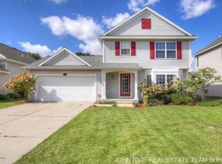 5791 Hickory Hill Ct SE, Kentwood, MI 49512