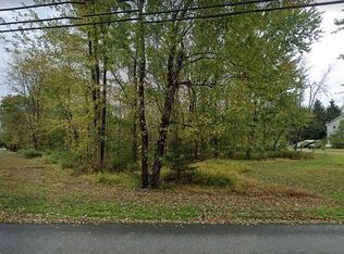 8 Park Pl, Stormville, NY 12582