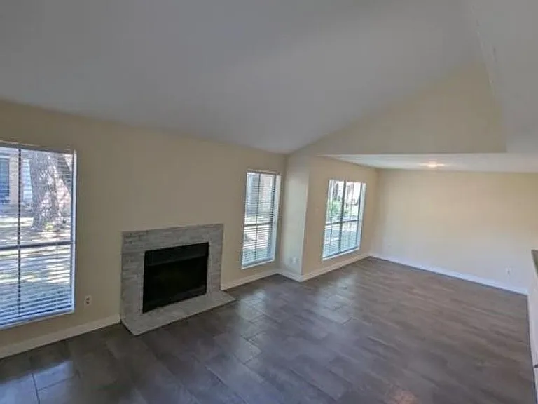 7200 W T C Jester Blvd #203 — Photo 7