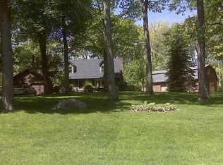 35 Arrowhead Dr, New Hartford, CT 06057
