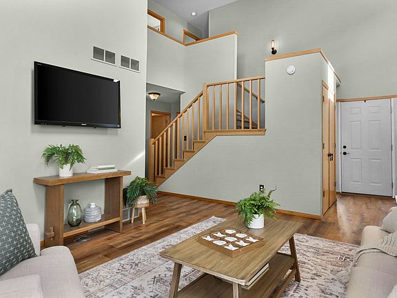 5th image of 2234 Buckingham Rd