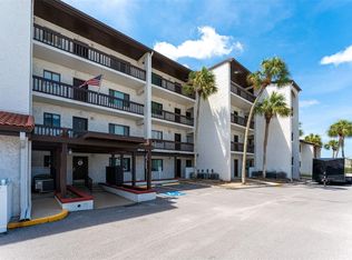 1608 Stickney Point Rd APT 204, Sarasota, FL 34231