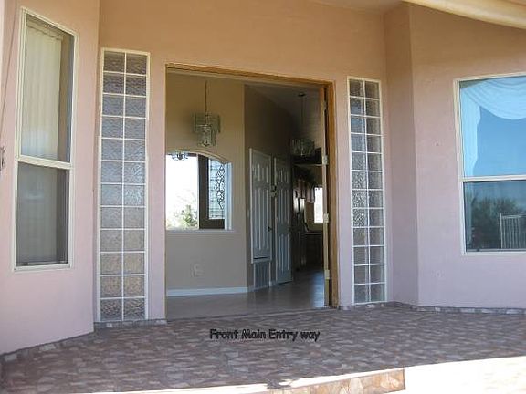 4th image of 39012 N 11th Ave