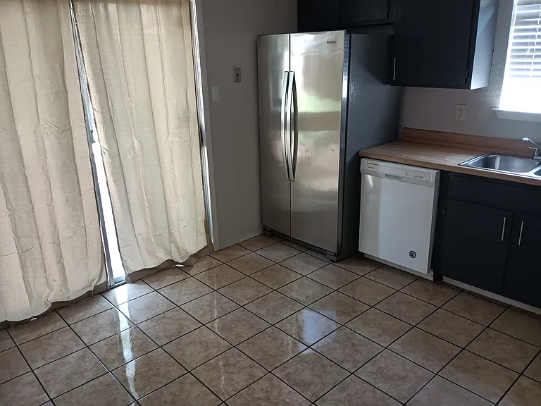 9602 Sugar Hill Dr #B — Photo 4