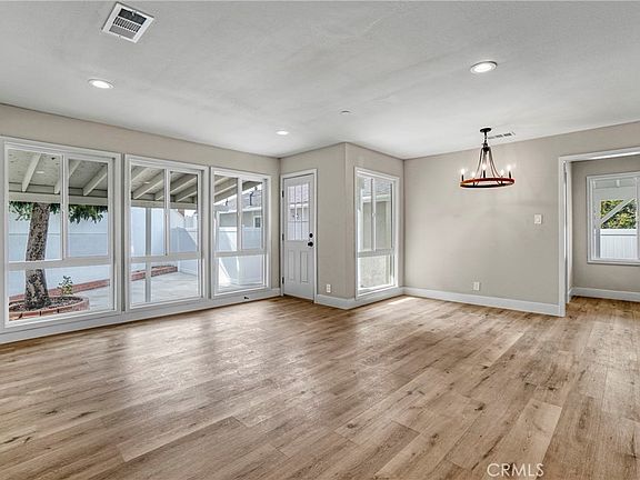 4th image of 7909 Aldea Ave