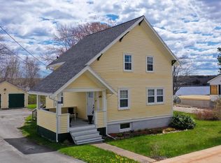 25 Mersey Ave, Liverpool, NS B0T1P0