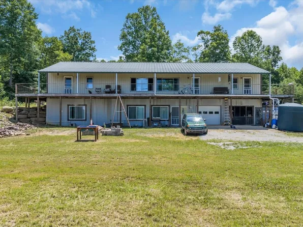 5688 Burkett Chapel Rd, Whitwell, TN 37397