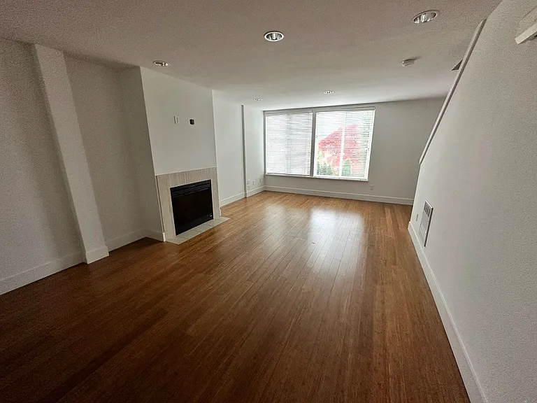 7013 Linden Ave N — Photo 6