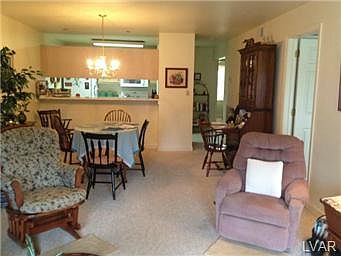 3rd image of 34 Lawnherst Ct