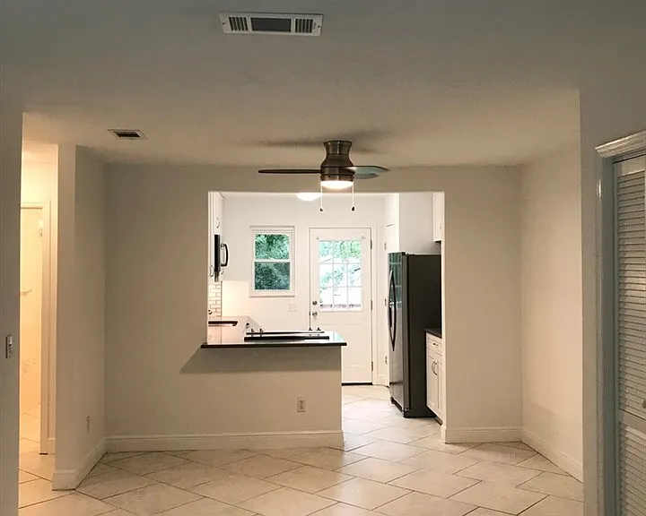 1502 Pullen Rd #C — Photo 11