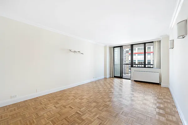Sold by Compass | media 2
