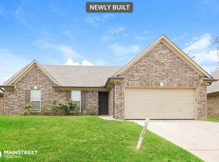 8760 Smith Ranch Dr, Southaven, MS 38671