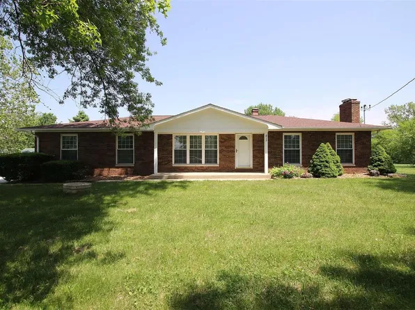 815 Glen Crossing Rd, Glen Carbon, IL 62034
