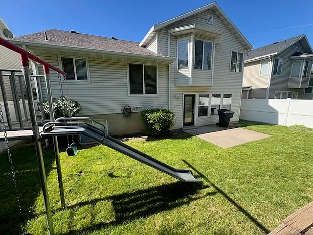 696 W 1275 N — Photo 14