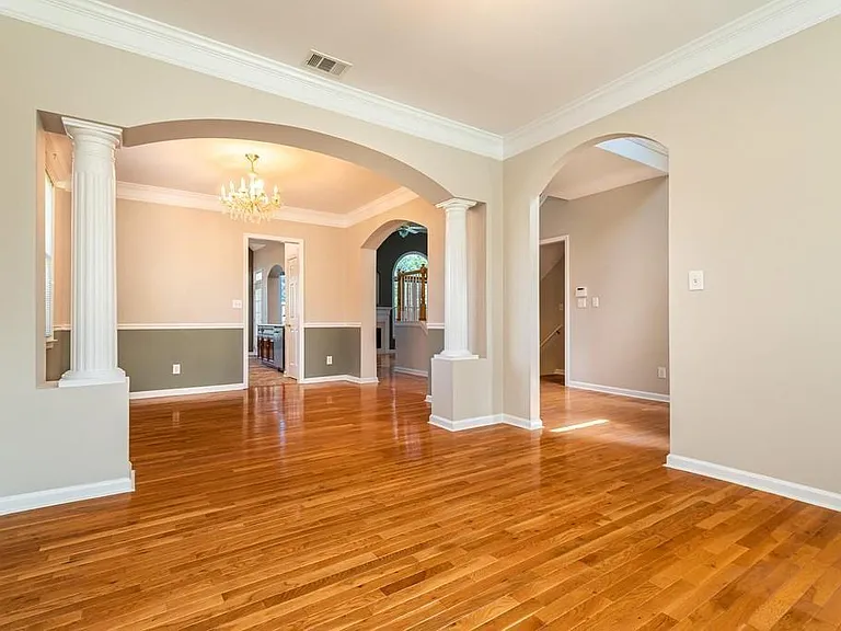 225 Heritage Lake Dr — Photo 22