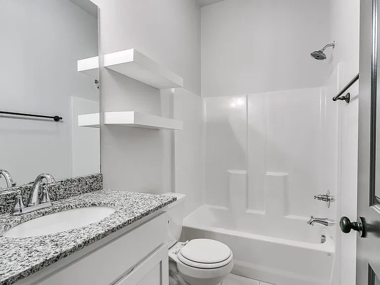 930 Chase Ln — Photo 21