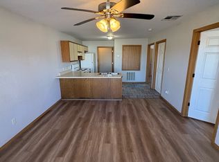 201 S Baggett St, Prairie Grove, AR 72753