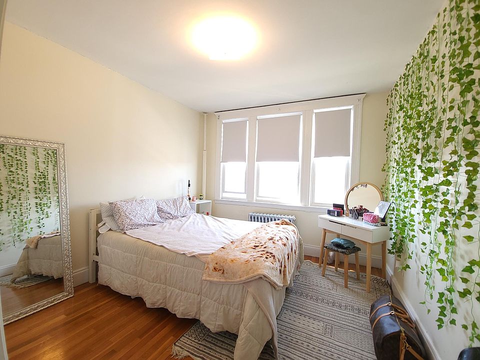 1st image of 1634A Commonwealth Ave #A15