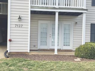 7137 W Friendly Ave APT D, Greensboro, NC 27410