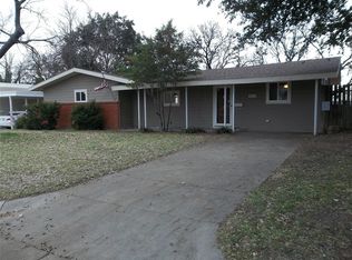 4012 Sanguinet St, Fort Worth, TX 76107